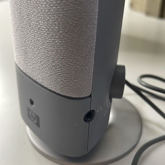 Hewlett-Packard portable speakers. - Picture 5 of 5